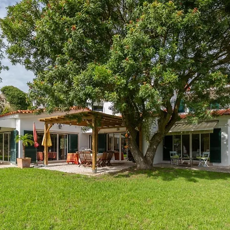 Charming House In Cascais Villa Alcabideche