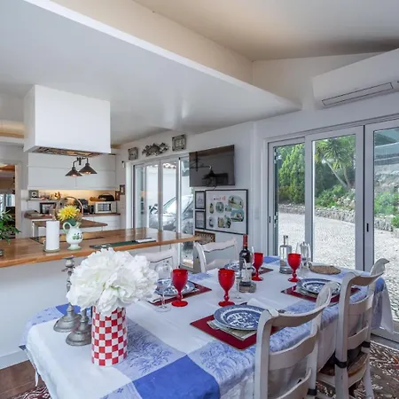 Charming House In Cascais Alcabideche